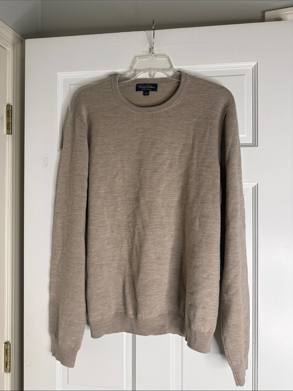 Brooks Brothers Men's Crewneck Sweater in Taupe Saxon wool large